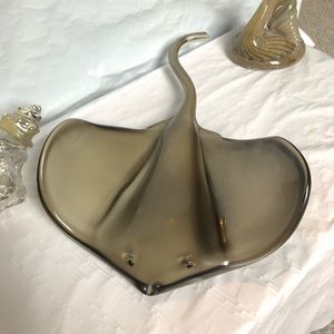 Stingray Ecoglass recycled tempered glass nautical figure from Spain